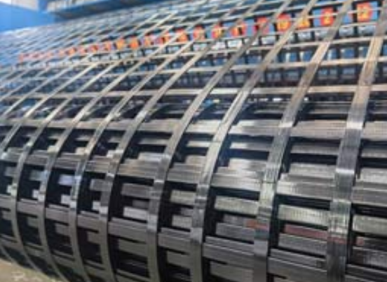 九台钢塑土工格栅：基建“隐形脊梁”的绿色智造与长寿命进化论